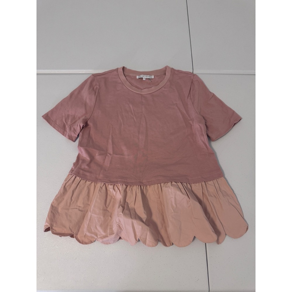 English Factory Pink Scalloped Hem Peplum Mixed Media Short Sleeve Top Large u3 - Picture 2 of 7